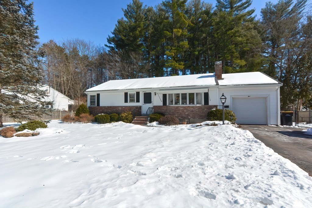 5 Merriam Road Framingham, MA 01701 - Photo 2 of 28 Gallery Image 2