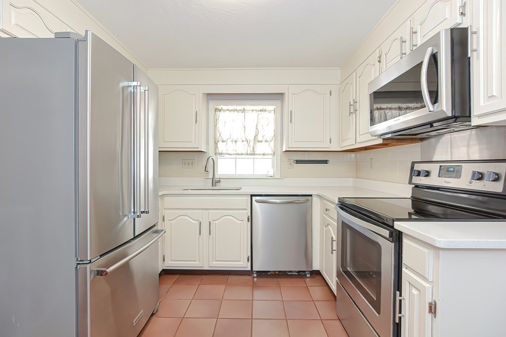 5 Merriam Road Framingham, MA 01701 - Photo 23 of 28 Gallery Image 23