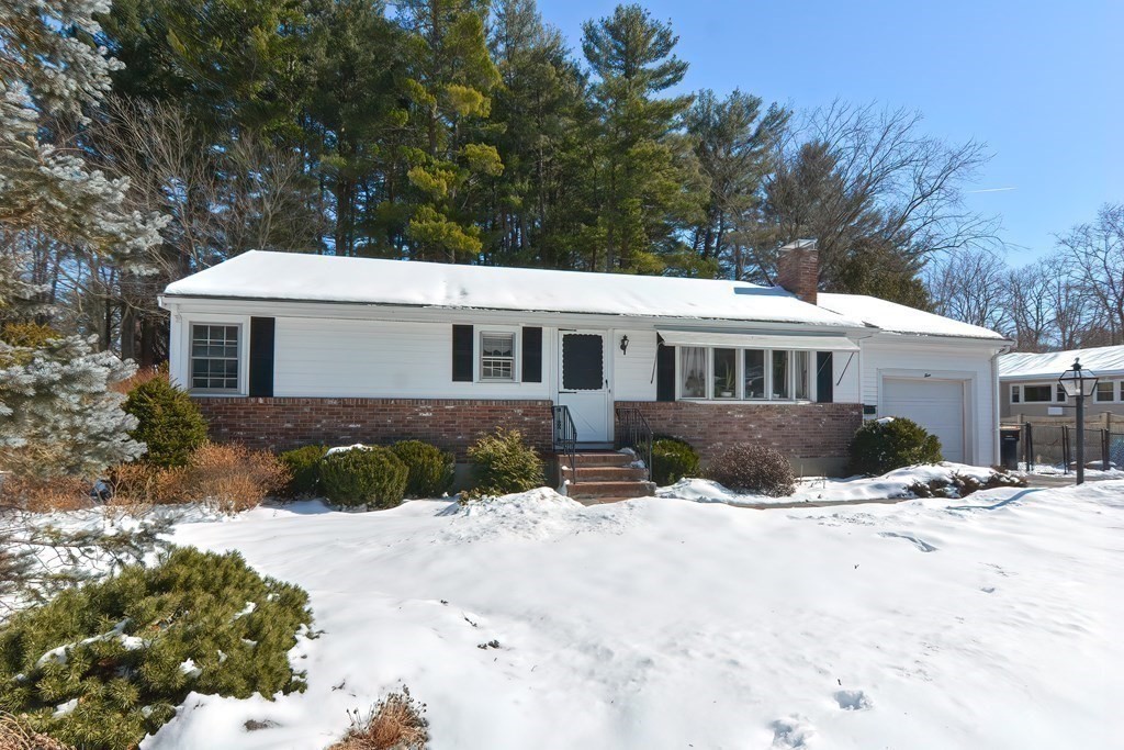 5 Merriam Road Framingham, MA 01701 - Photo 4 of 28 Gallery Image 4