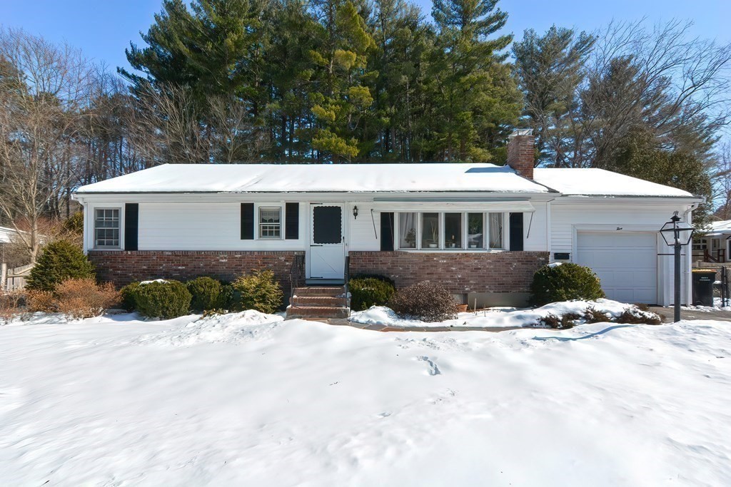 5 Merriam Road Framingham, MA 01701 - Photo 5 of 28 Gallery Image 5