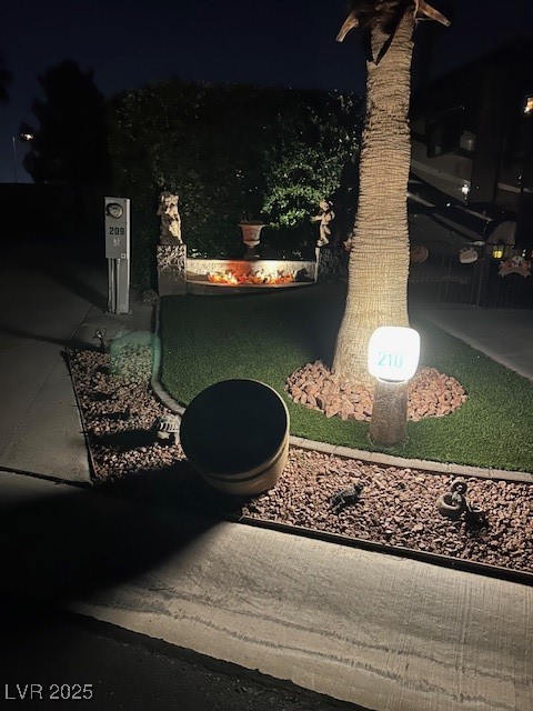 8175 Arville Street, Unit 210 Las Vegas, NV 89139 - Photo 21 of 36 Exterior view