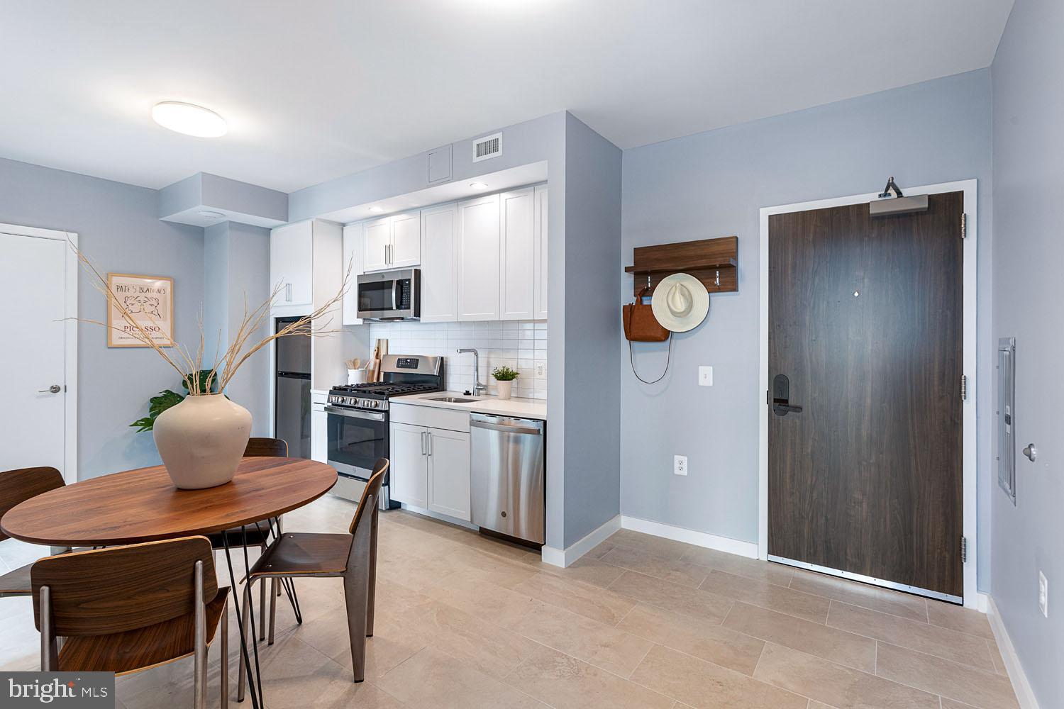 400 Florida Avenue Northeast, Unit 209 Washington, DC 20002 - Photo 16 of 31 Kitchen