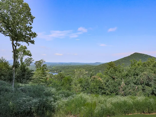 $624,000 | 617 Crippled Oak Trail, Jasper, GA 30143