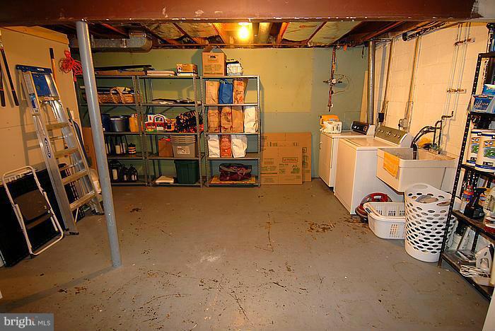 8390 Uxbridge Court Springfield, VA 22151 - Photo 20 of 29 Basement
