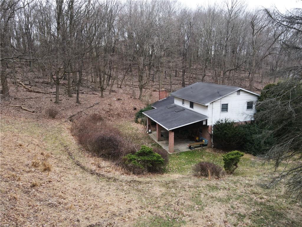 2159 North Forest Grove Road Coraopolis, PA 15108 - Photo 4 of 6 Gallery Image 4