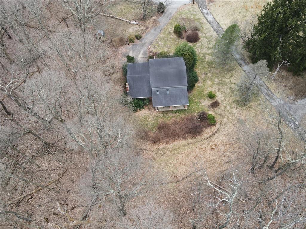 2159 North Forest Grove Road Coraopolis, PA 15108 - Photo 6 of 6 Gallery Image 6