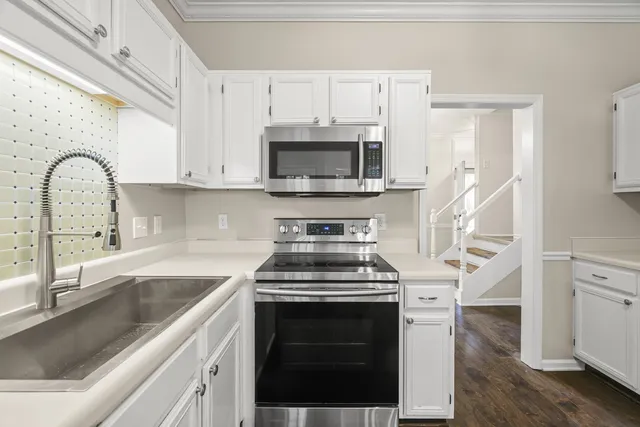 $665,000 | 617 Independence Drive East, Franklin, TN 37067