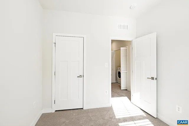 $2,950 | 2045 Landon Lane, Charlottesville, VA 22911