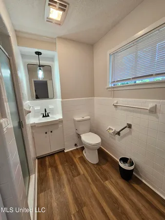 $2,000 | 827 Briarfield Road, Jackson, MS 39211