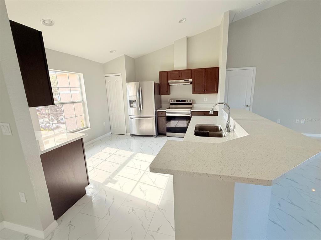 841 Fir Avenue Frostproof, FL 33843 - Photo 5 of 22