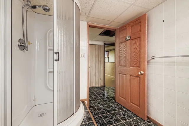 $309,900 | 2107 Kirchoff Road, Rolling Meadows, IL 60008