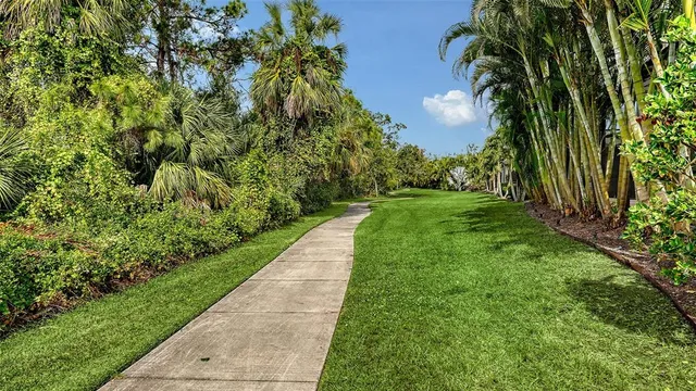$975,000 | 318 Ragdoll Run, Bradenton, FL 34212