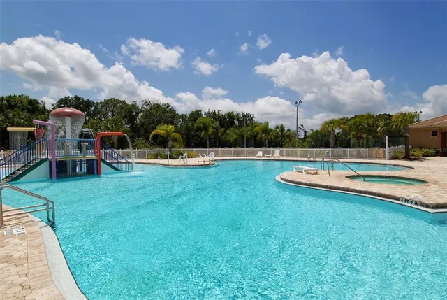 $975,000 | 318 Ragdoll Run, Bradenton, FL 34212