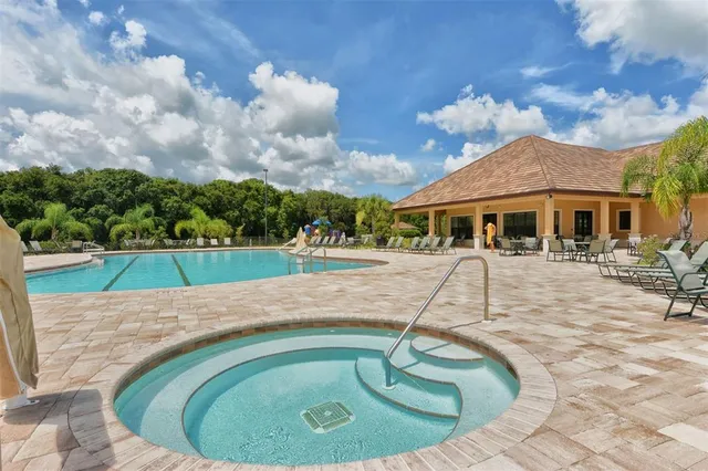 $975,000 | 318 Ragdoll Run, Bradenton, FL 34212