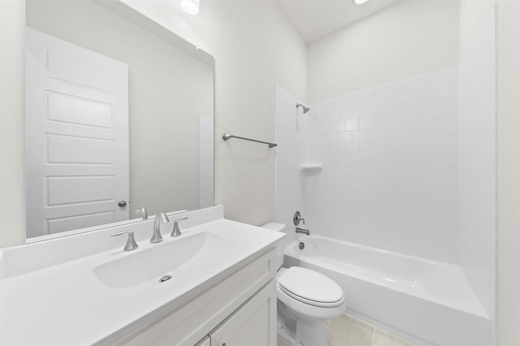 3135 Fisher Road Rockwall, TX 75032 - Photo 7 of 35 05. 3135 Fisher - 2ND Bath