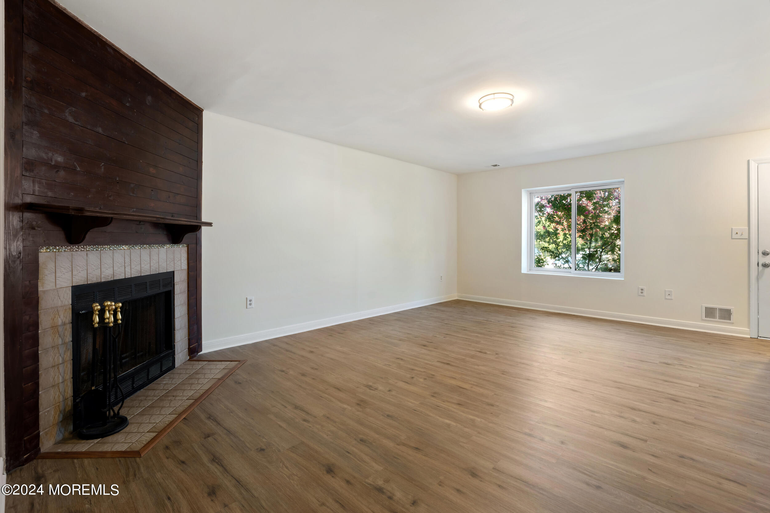 53 Creek Road Brick, NJ 08724 - Photo 6 of 21 53creekrd0005