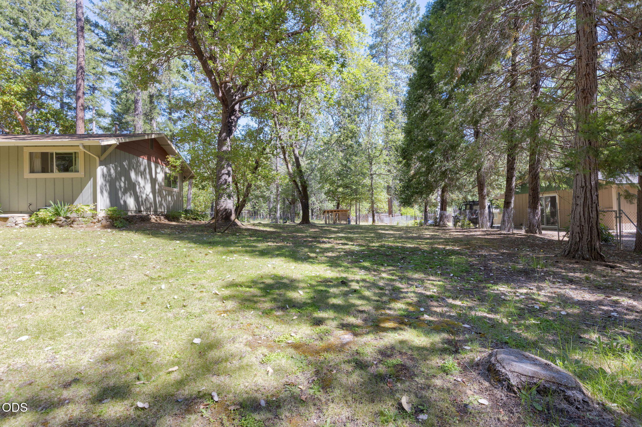 1740 Queens Branch Road Rogue River, OR 97537 - Photo 5 of 63