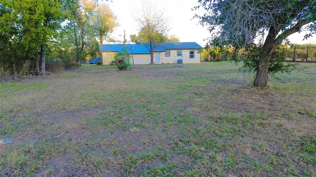 a view of a house with a outdoor space