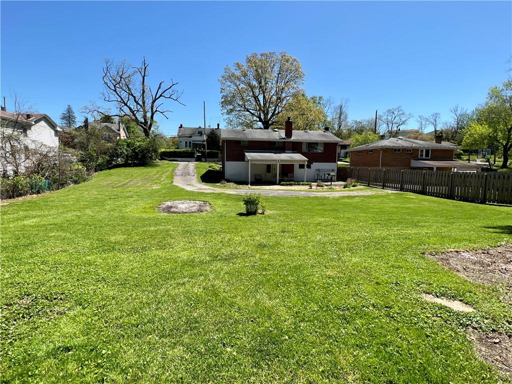 3669 Middletown Road Pittsburgh, PA 15204 - Photo 17 of 20 Gallery Image 17