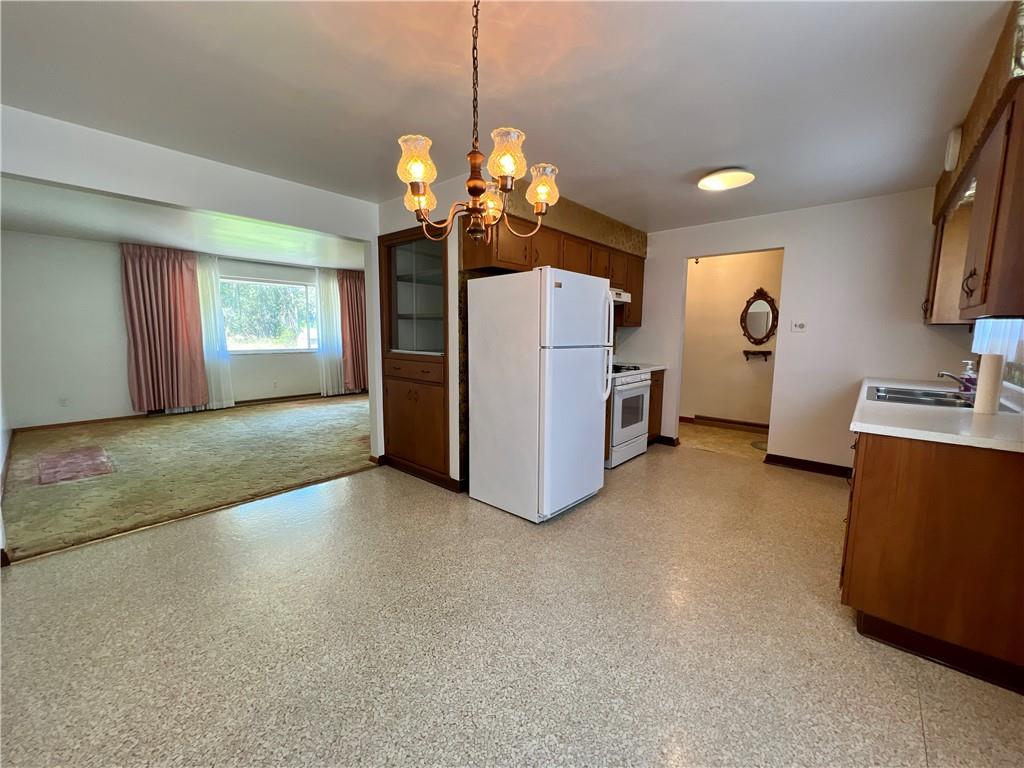 3669 Middletown Road Pittsburgh, PA 15204 - Photo 5 of 20 Gallery Image 5