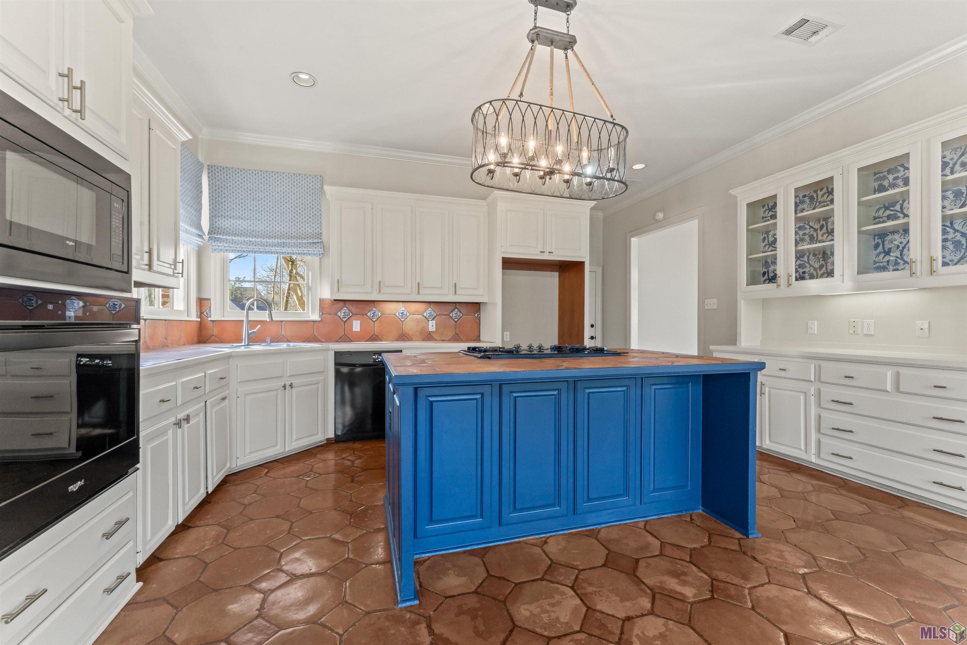 334 Plantation Crest Court Baton Rouge, LA 70810 - Photo 12 of 35