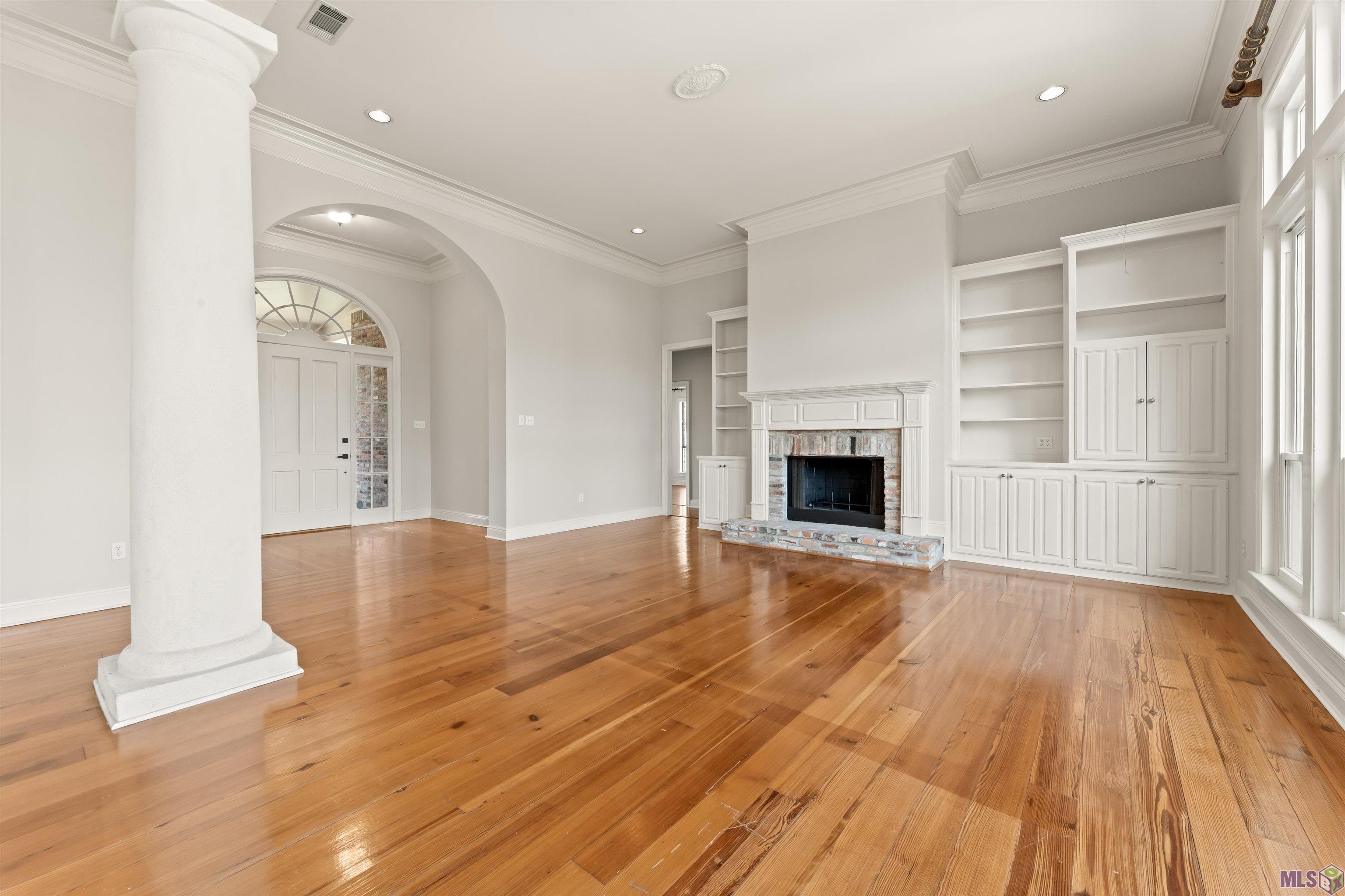 334 Plantation Crest Court Baton Rouge, LA 70810 - Photo 7 of 35