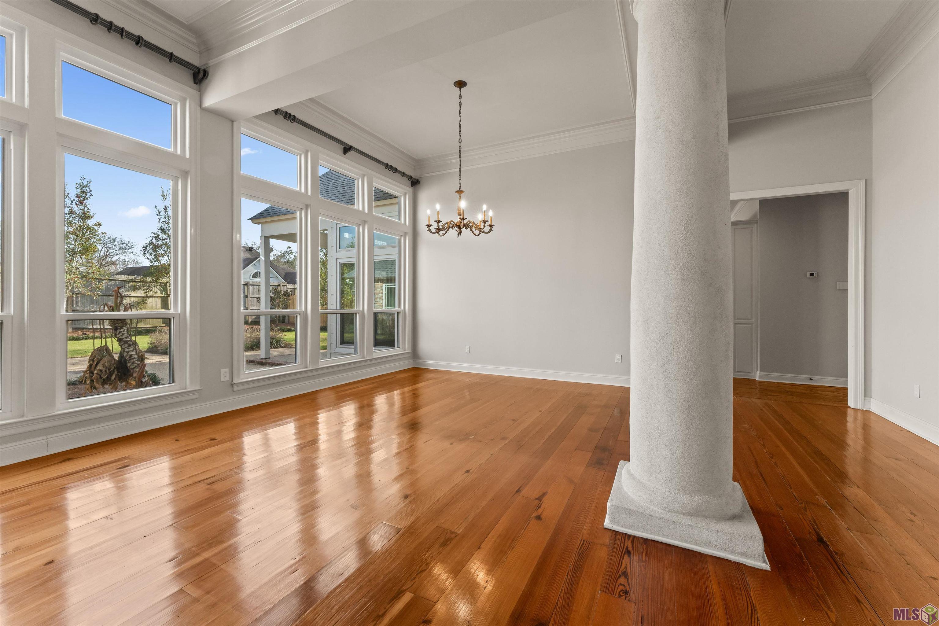 334 Plantation Crest Court Baton Rouge, LA 70810 - Photo 8 of 35