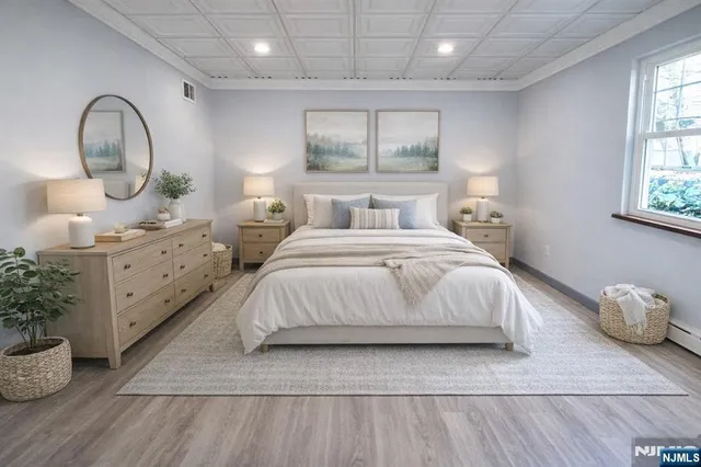 $1,900 | 85 Midland Avenue, Unit 1, Wallington, NJ 07057