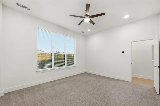 $2,800 | 2610 Kimsey Drive, Unit 201, Dallas, TX 75235