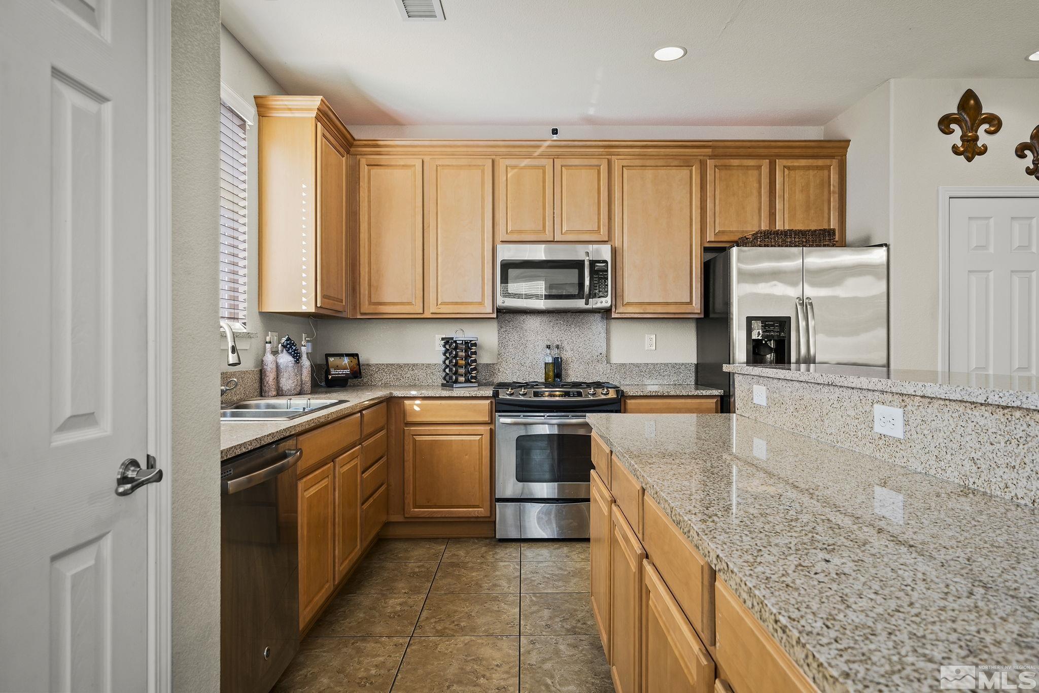 2050 Alamo Square Way Reno, NV 89509 - Photo 8 of 19 Photo 8