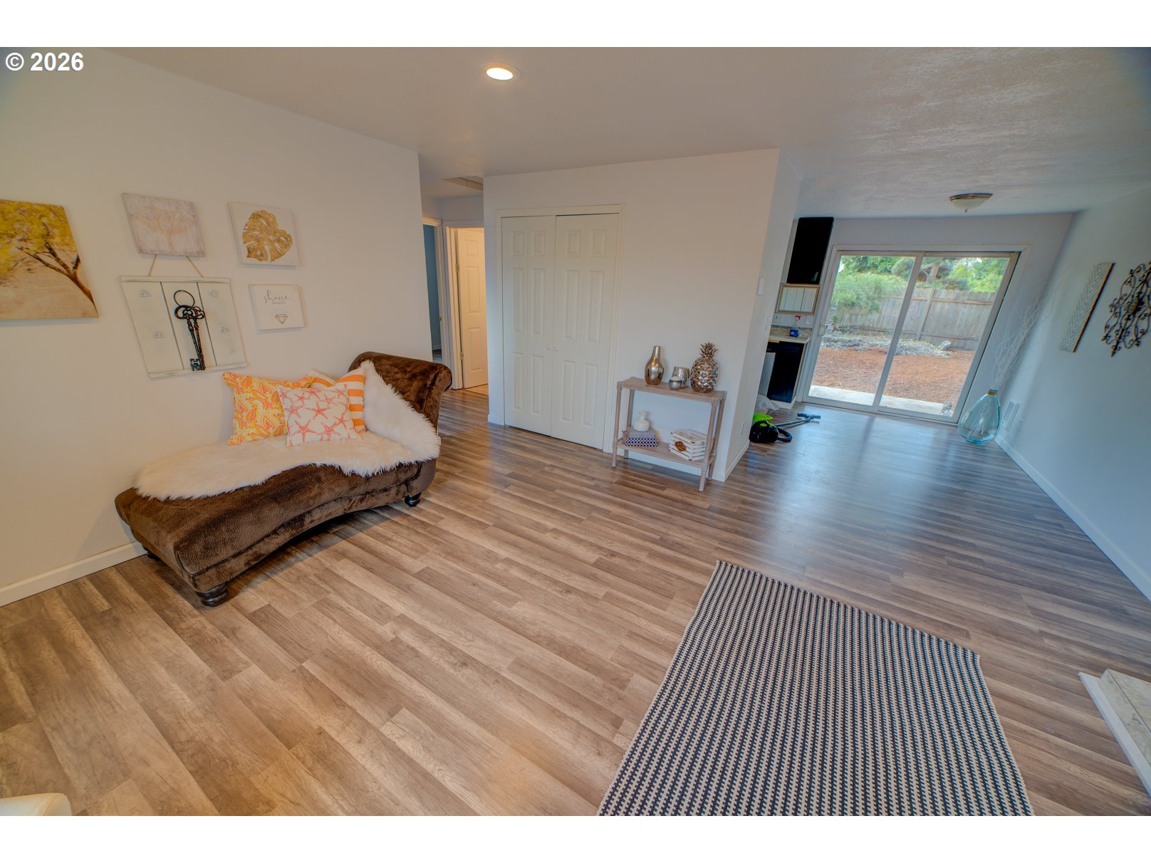 3825 Southwest 198th Avenue Beaverton, OR 97078 - Photo 11 of 23 a living room with furniture and a table