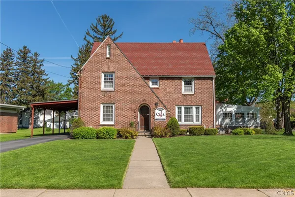 $549,000 | 2810 Genesee Street, Utica, NY 13502