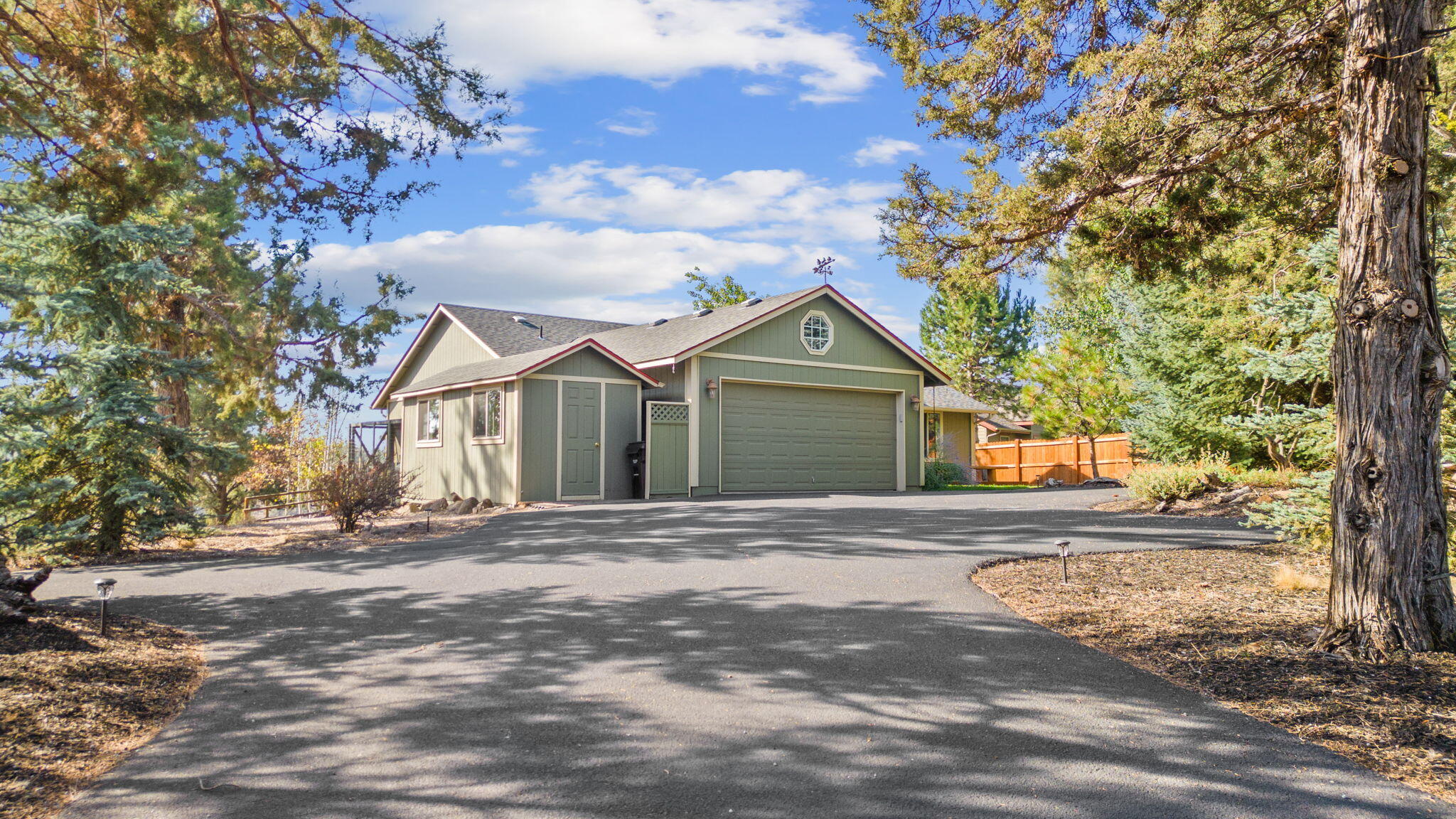17291 Mountain View Road Sisters, OR 97759 - Photo 31 of 33 31