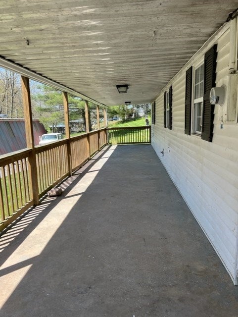 135 Peery Addition Road Tazewell, VA 24651 - Photo 8 of 25 Gallery Image 8