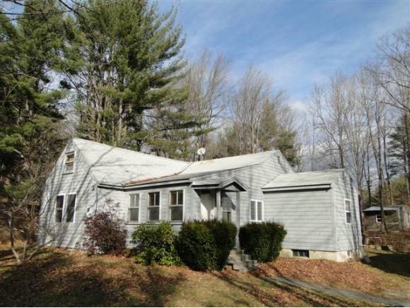 90 Lyford Road Brookfield, NH 03872 - Photo 1 of 1