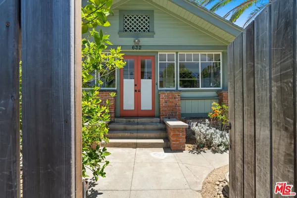 $9,995 | 632 California Avenue, Venice, CA 90291