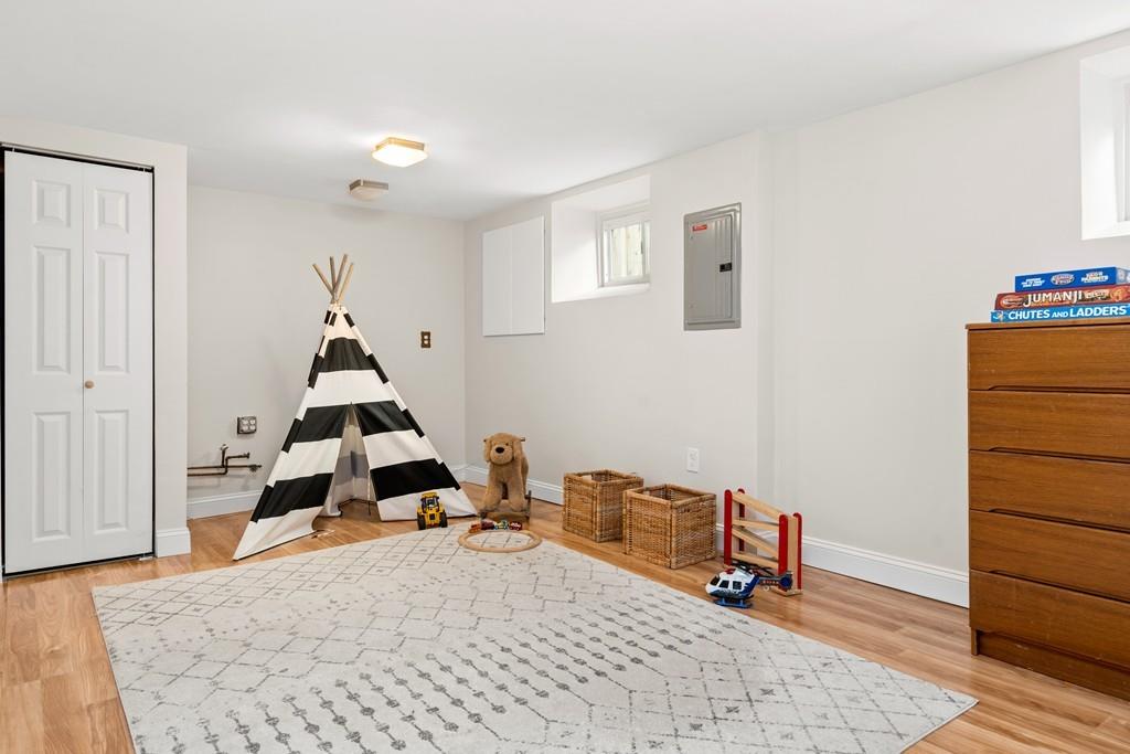 32 Warwick Road Belmont, MA 02478 - Photo 24 of 27 Gallery Image 24