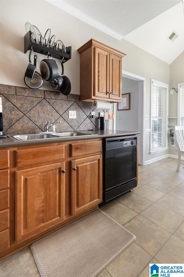 301 Cove Circle Pelham, AL 35124 - Photo 15 of 30