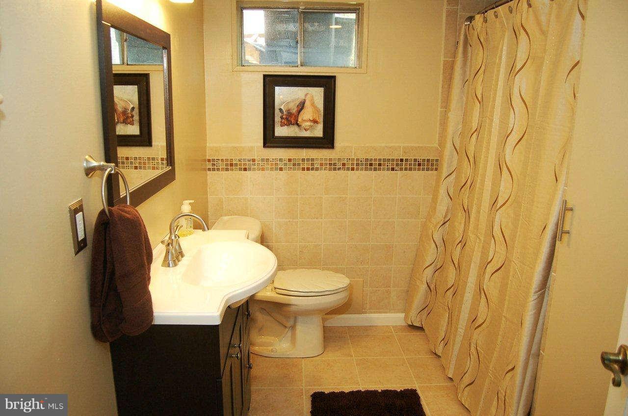 9200 Turnbull Road Randallstown, MD 21133 - Photo 19 of 26 Bath