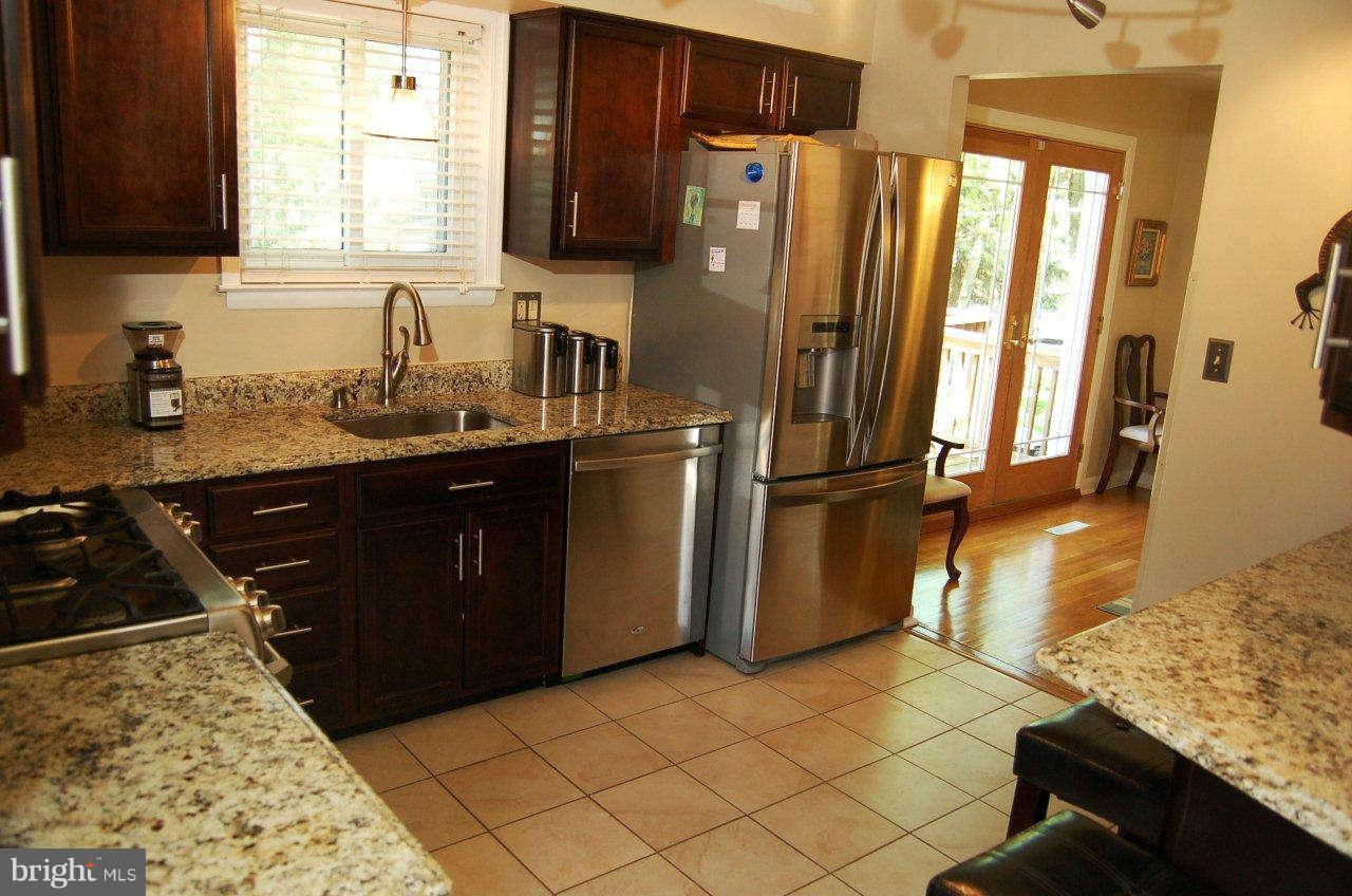 9200 Turnbull Road Randallstown, MD 21133 - Photo 6 of 26 Kitchen