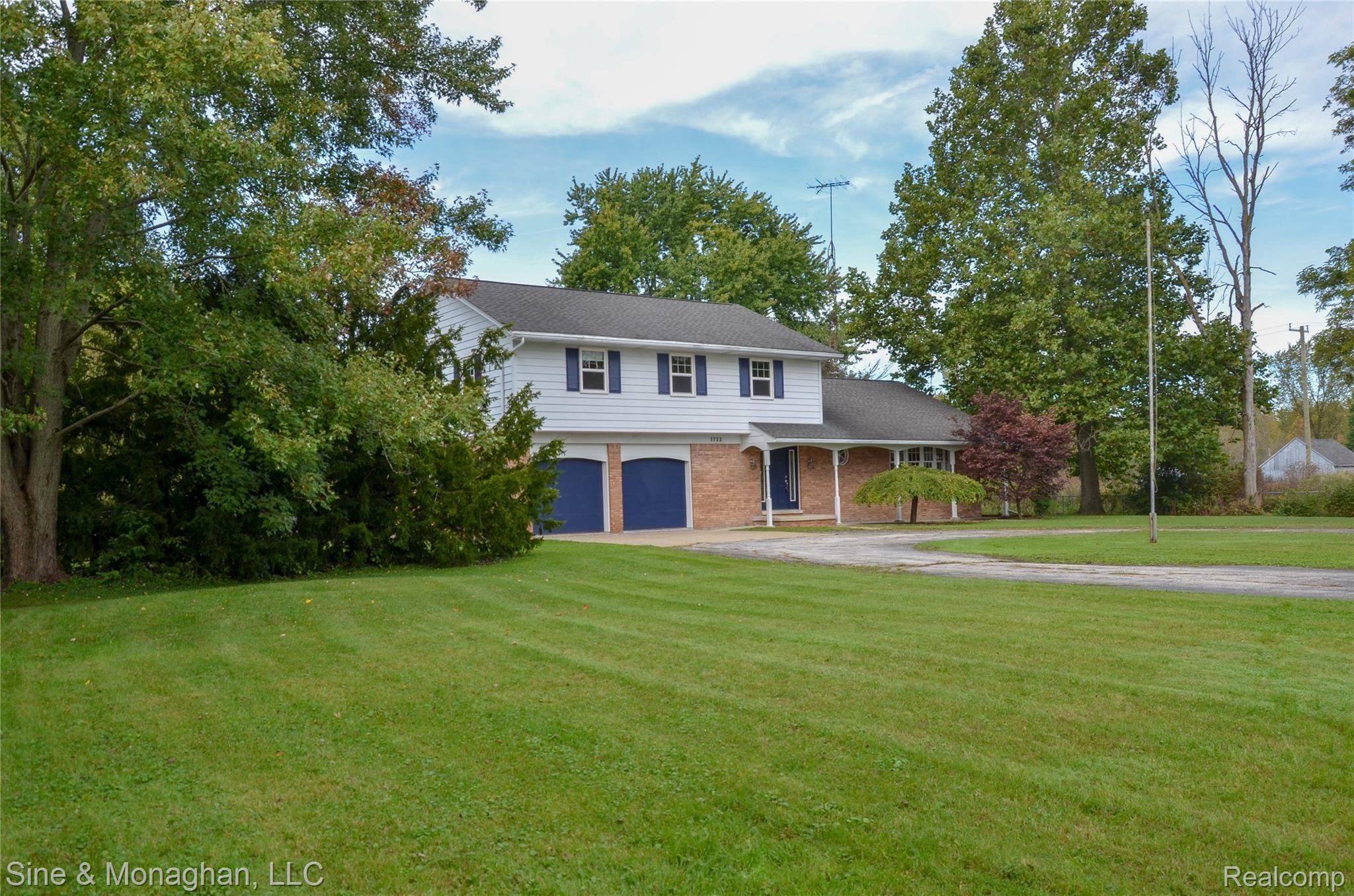 1752 Wadhams Road St. Clair, MI 48079 - Photo 36 of 44 DSC_1178.jpg