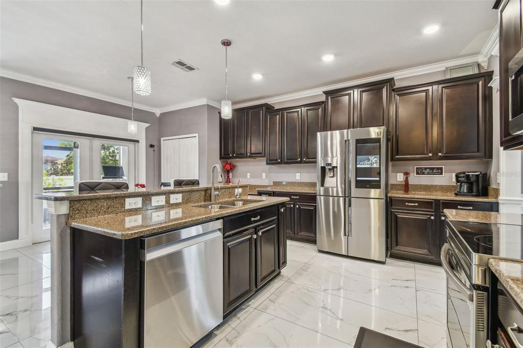 1314 Oak Pond Street Ruskin, FL 33570 - Photo 13 of 63