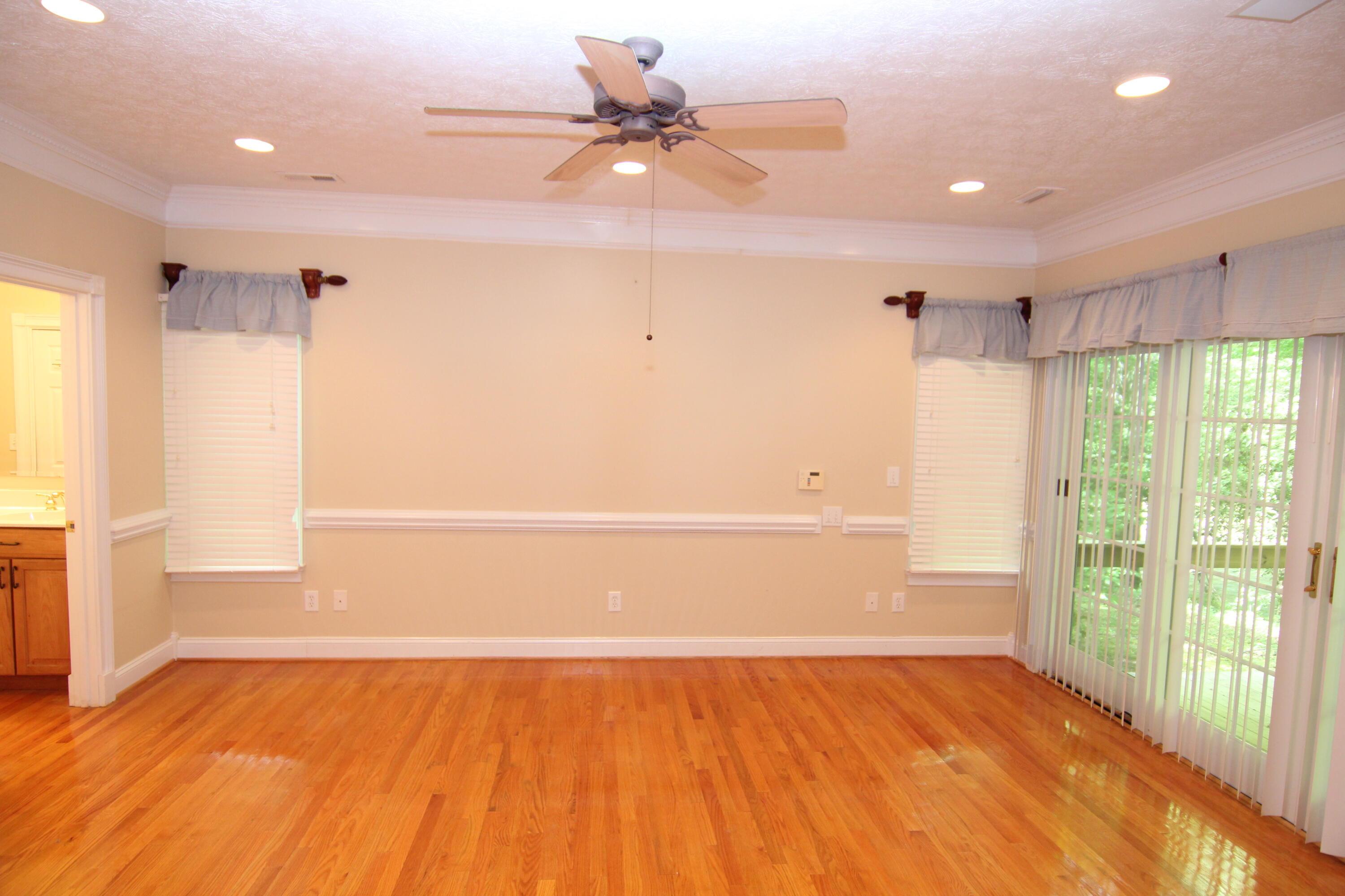 300 Williams Lane Butler, TN 37640 - Photo 23 of 45 IMG_0836