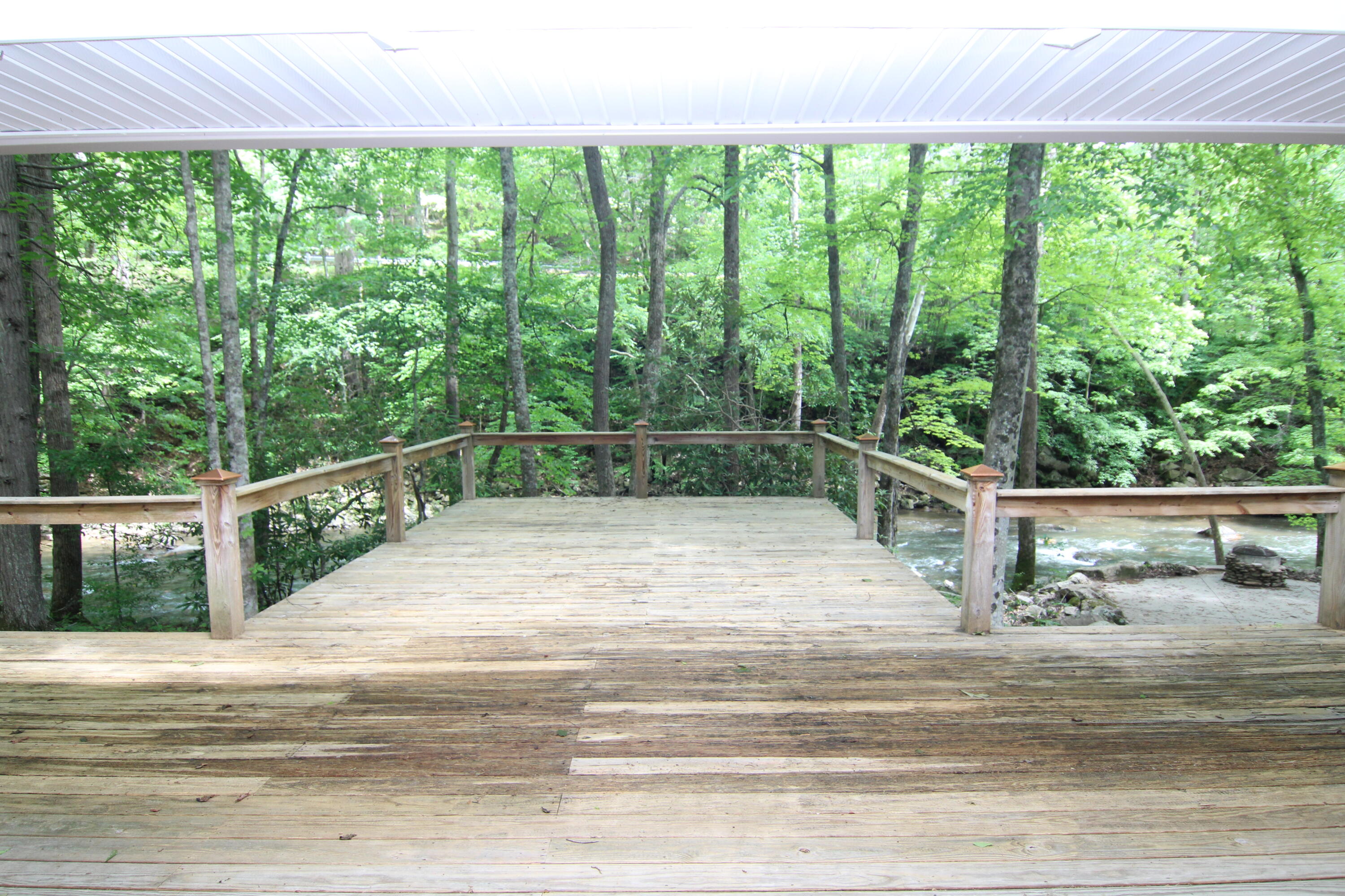 300 Williams Lane Butler, TN 37640 - Photo 28 of 45 IMG_0847