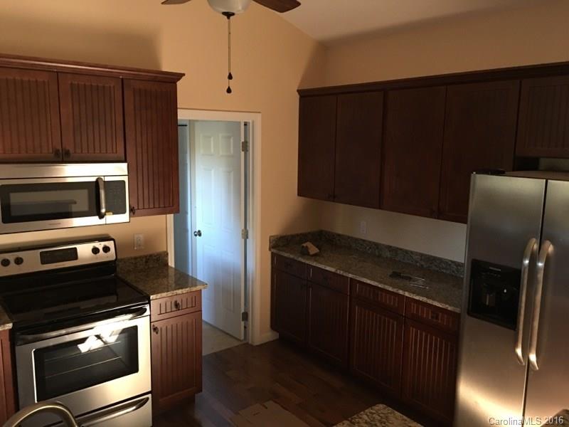 76 North Pointe Road Sylva, NC 28779 - Photo 8 of 20 Gallery Image 8