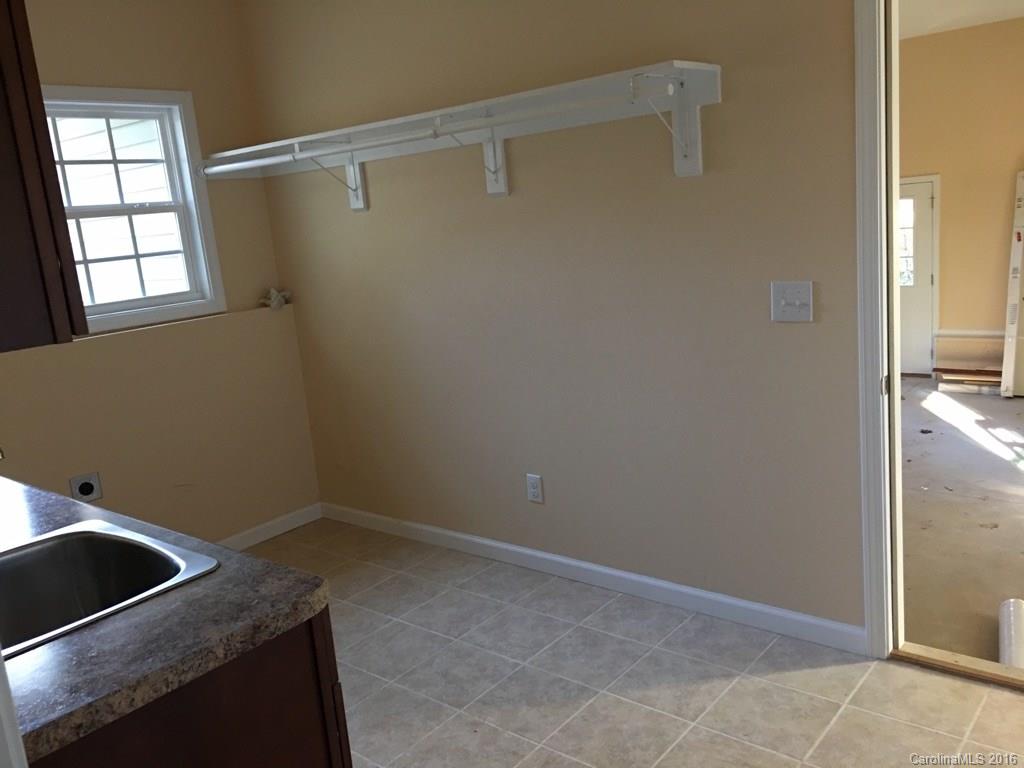 76 North Pointe Road Sylva, NC 28779 - Photo 10 of 20 Gallery Image 10