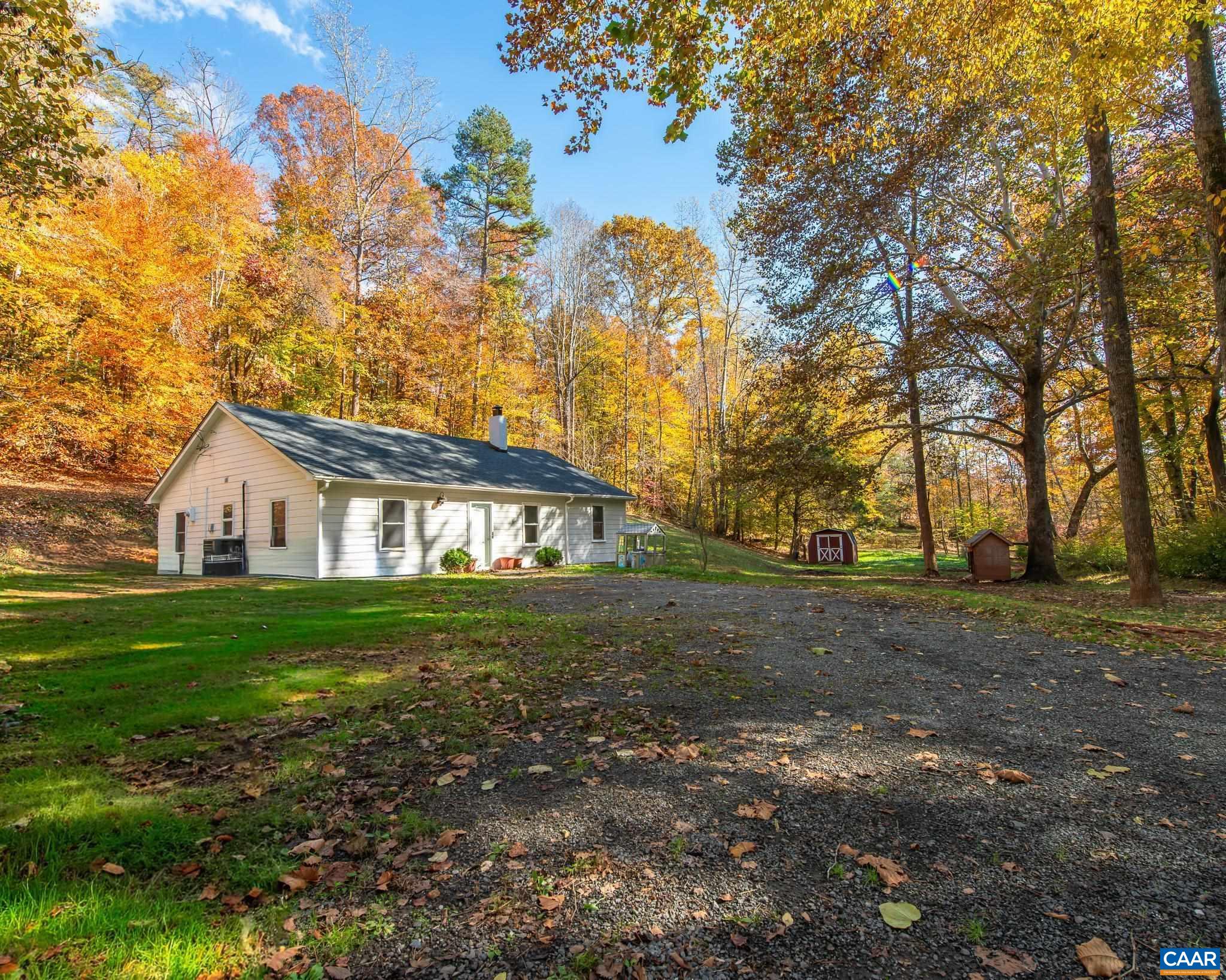 3189 James River Road Esmont, VA 22937 - Photo 2 of 28