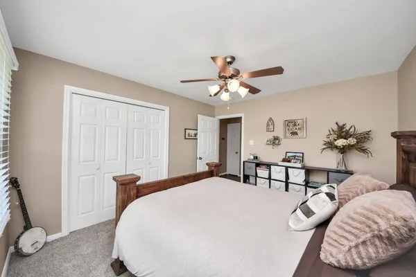 $350,000 | 3608 Kristen Drive, Highlands, TX 77562