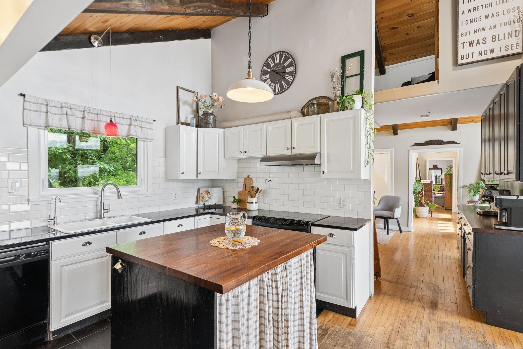 475 N Road Leeds, ME 04263 - Photo 45 of 93