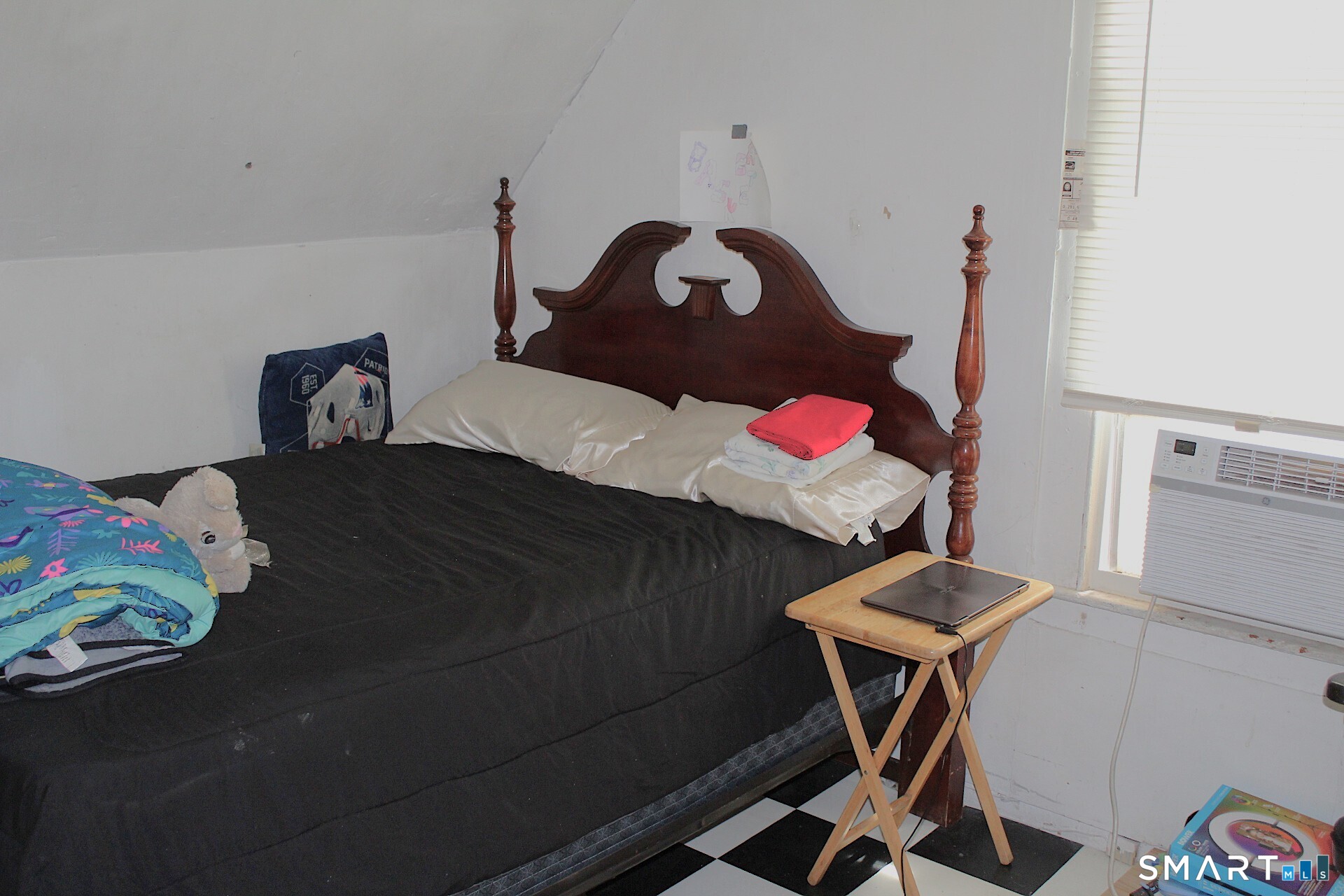 90 Franklin Street Meriden, CT 06450 - Photo 21 of 40